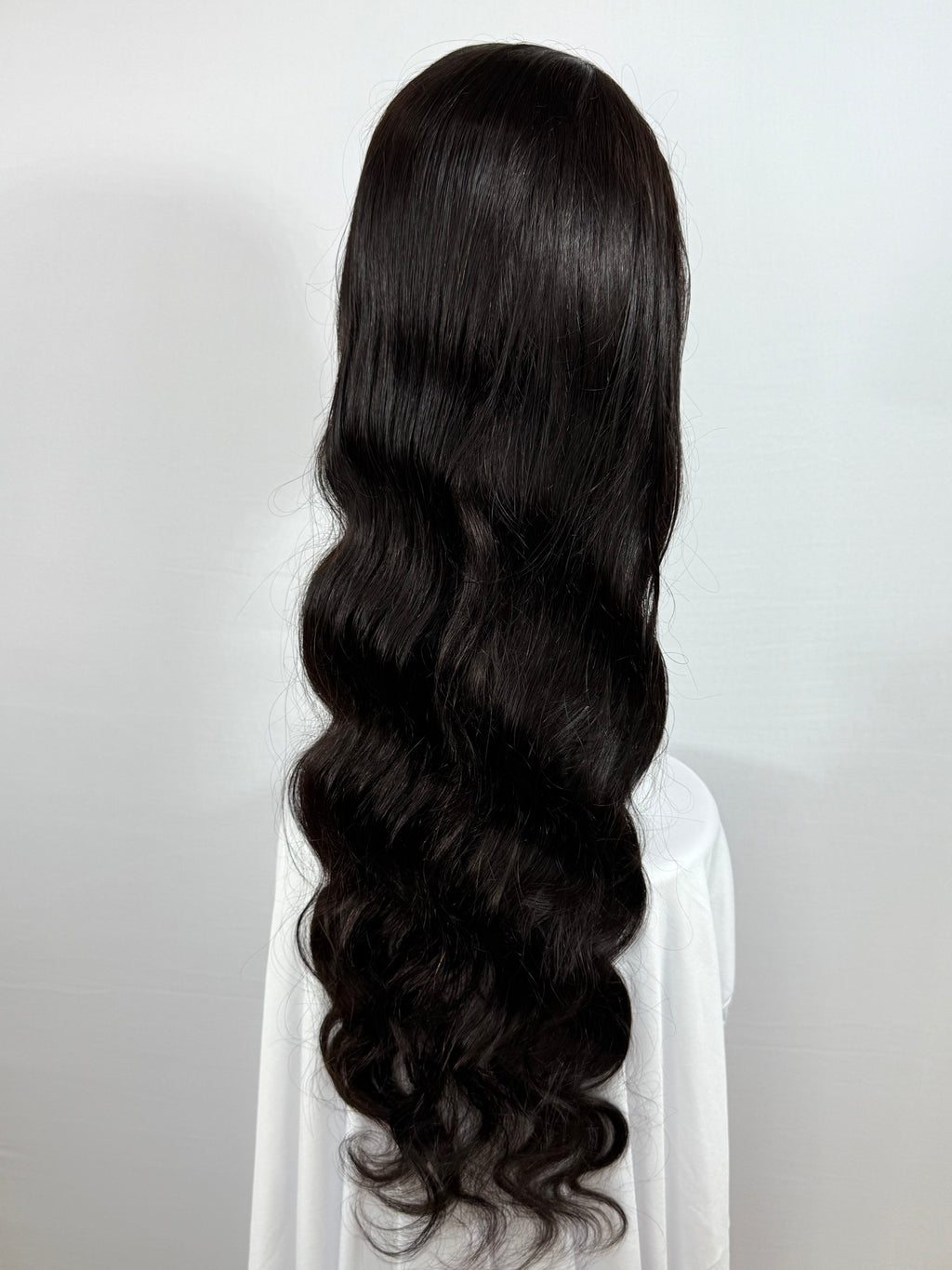 Body Wave Wig – 250% Density (13×4 Transparent & 4×4 HD)